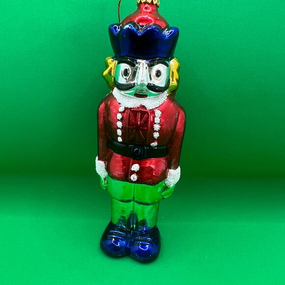 Vintage Box of 6 hanging Christmas Ornaments - Picture 2 of 5